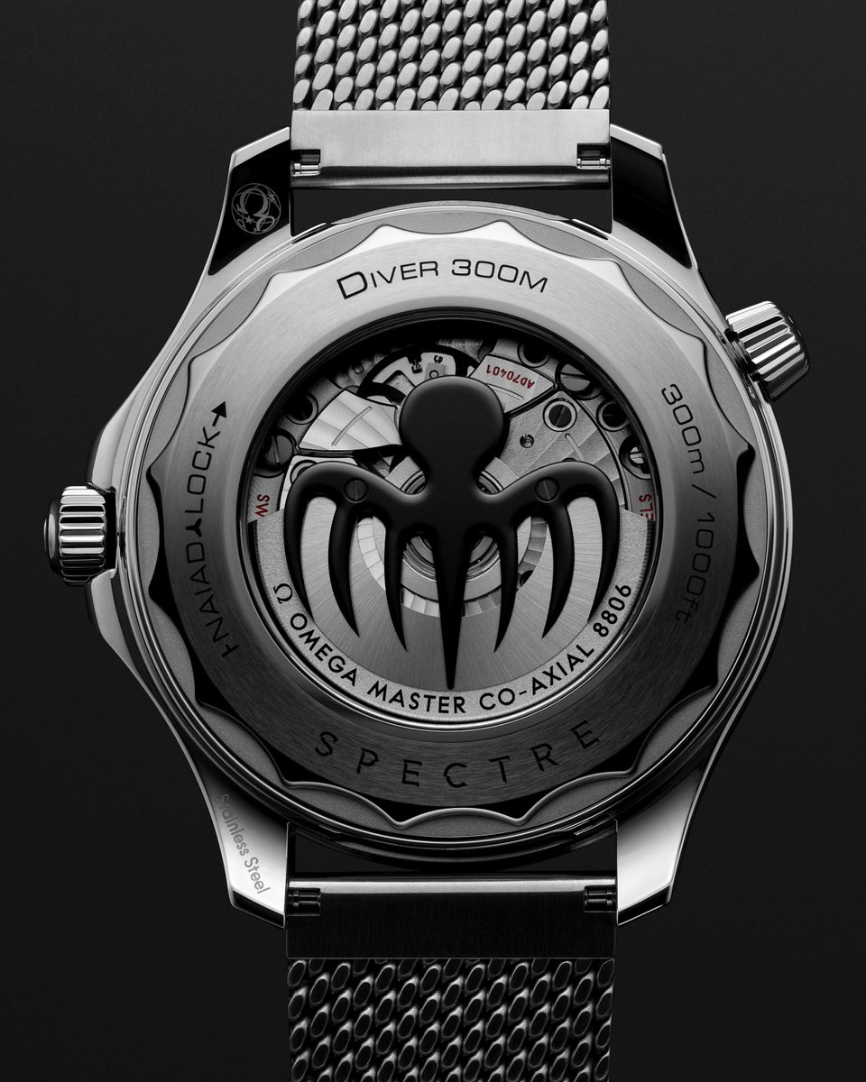 timekeepersclub's tweet photo. The Omega Seamaster Diver 300m James Bond and Spectre Collection
https://t.co/3a76ukXxqh https://t.co/5AVM9xlRhc