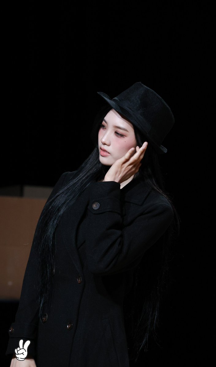 triplesbburing's tweet photo. 20261004 애플뮤직
🎩
#tripleS #트리플에스 #トリプルS
#설린 #Sullin https://t.co/4L6wDCMhrP