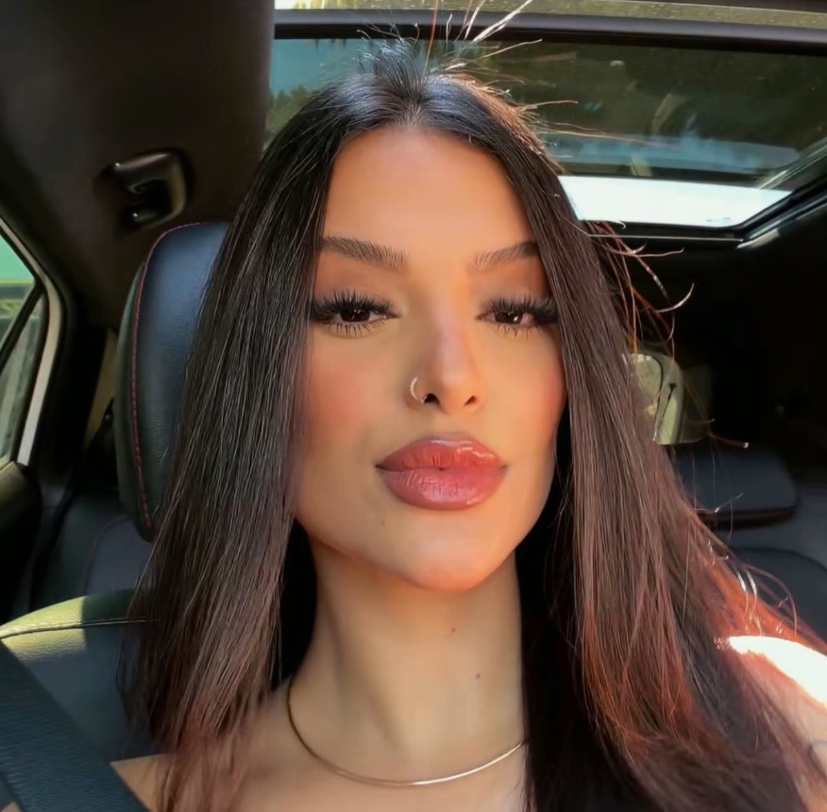 hufgirlss's tweet photo. https://t.co/krgy2qn4v7