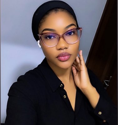 FolakemiPls's tweet photo. #NewProfilePic https://t.co/3FzafxPZwa