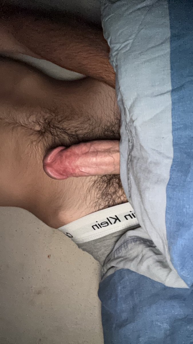 dkixfkigg's tweet photo. J’en connais un qui est chaud à s’échapper😋🙈 https://t.co/RymKPhaAnb
