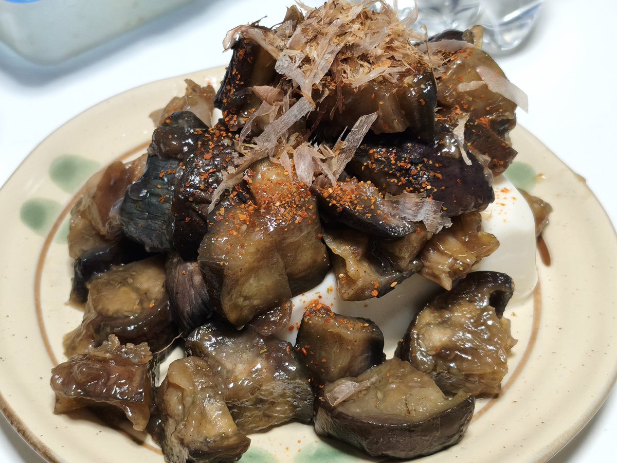 nerigarashi_01's tweet photo. 作り置き晩ご飯😋
ごちそうさまでした🙏 https://t.co/O2emNicT9i