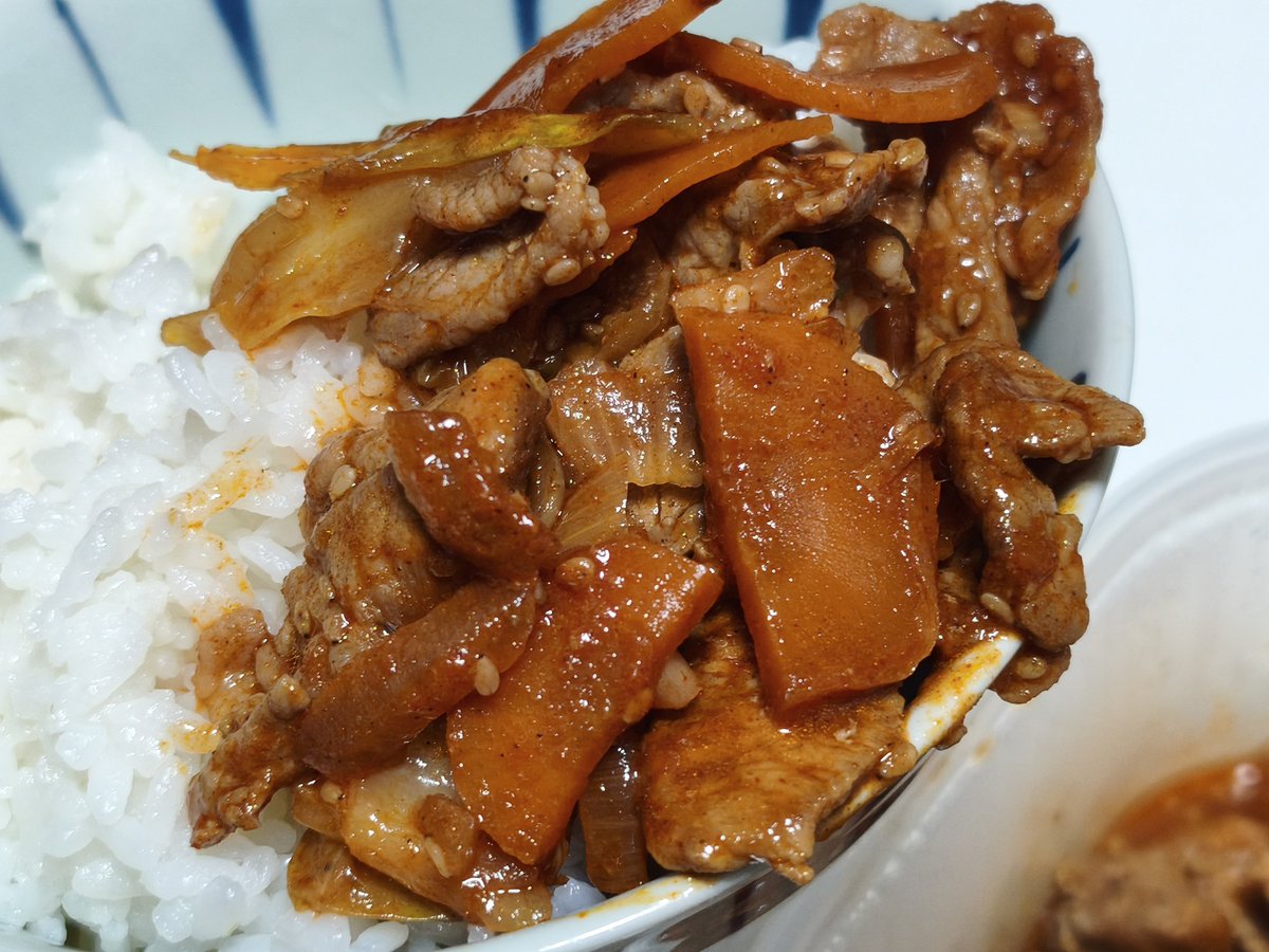 nerigarashi_01's tweet photo. 作り置き晩ご飯😋
ごちそうさまでした🙏 https://t.co/O2emNicT9i
