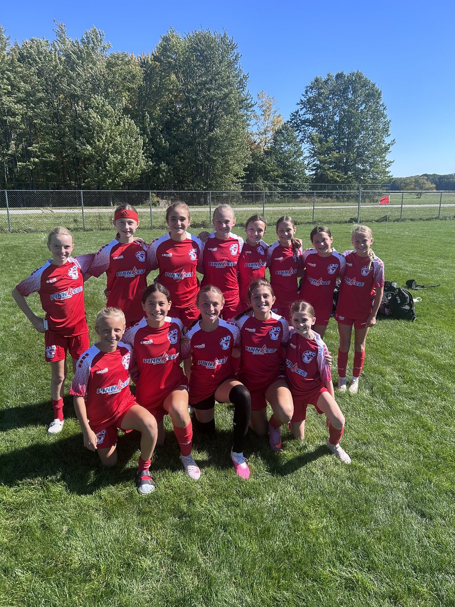 ISCgirls's tweet photo. A great weekend in the books for our Pre-ECNL group!

Finished the weekend 3-0 against great competition in WNY Flash!

#AllForOneOneForAll #ISC50 https://t.co/Wo1cs0frFK