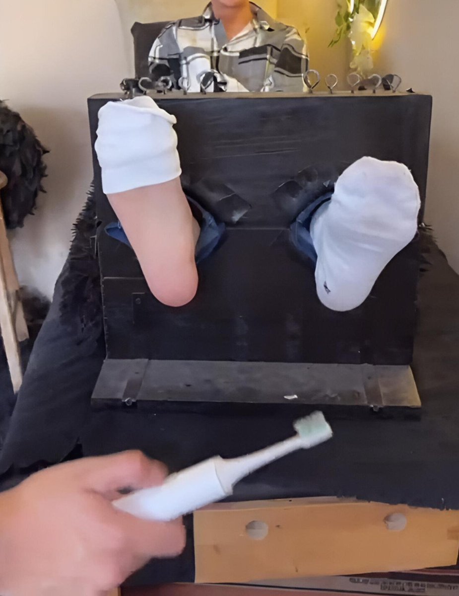 corizoft's tweet photo. Don't you panic when your socks are taken off?  #boyfeet #malefeet #feettickling #ticklee #feetfetish https://t.co/yGefTg4AIl