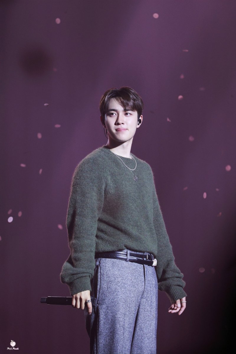Pink_Peach0408's tweet photo. 261003  day off 

귀여워.....🫠

#도경수 #DOHKYUNGSOO #KYUNGSOO #디오 #DO @DOHKYUNGSOO_X
@weareoneEXO https://t.co/YzSQwzg7wv