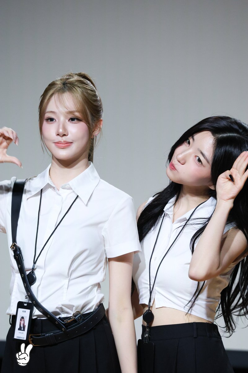 triplesbburing's tweet photo. 20261004 애플뮤직
💓
#tripleS #트리플에스 #トリプルS
#トリプルエス #トエス
#SoHyun #박소현 #소현 #ソヒョン
#신위 #Xinyu #周心语
#소신즈
#soxinz https://t.co/cqL208KBKp