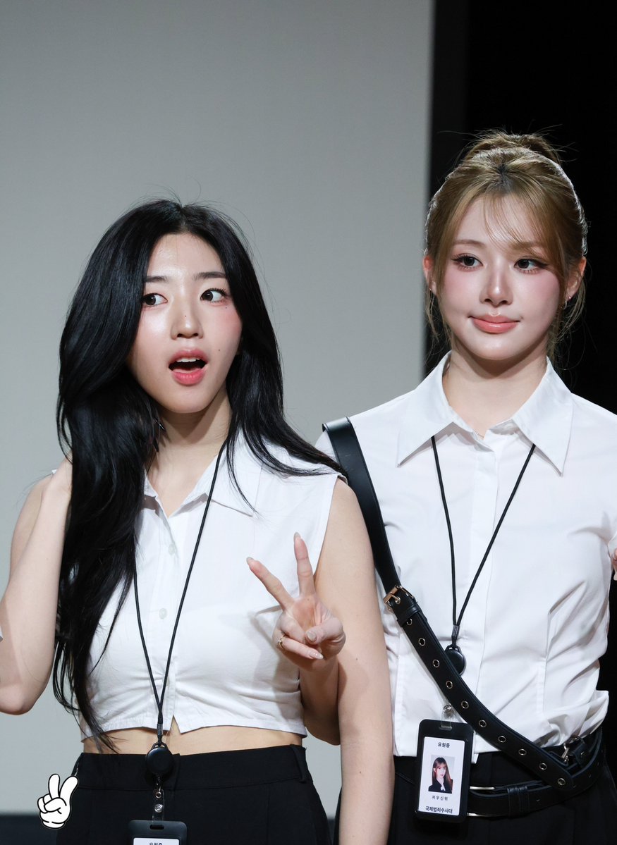 triplesbburing's tweet photo. 20261004 애플뮤직
💓
#tripleS #트리플에스 #トリプルS
#トリプルエス #トエス
#SoHyun #박소현 #소현 #ソヒョン
#신위 #Xinyu #周心语
#소신즈
#soxinz https://t.co/cqL208KBKp