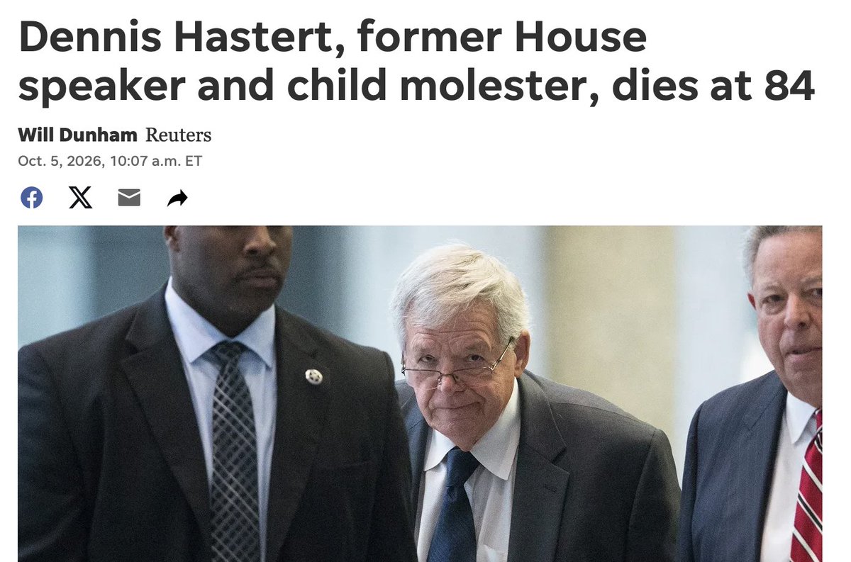 schwarz's tweet photo. My guess is that if the longest-serving Democratic Speaker of the House had been a convicted child molester, Republicans might mention it from time to time. By contrast the Democrats have always been committed to a discreet silence about Dennis Hastert: https://t.co/9KXWE83VCN
