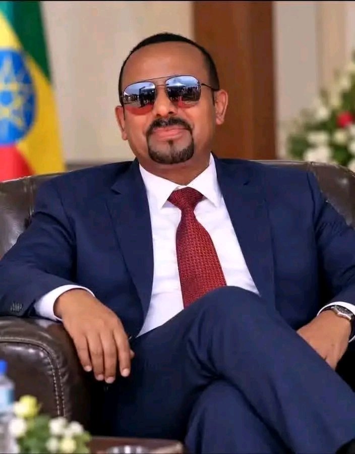 afarcom1's tweet photo. "በሕጋዊ ምርጫ እምነት ጥለው በድምፃቸው ቅቡል መንግሥት ለማፅናት በተግባር ለታመኑ 54 ሚሊዮን ዜጎቻችን ከልብ የመነጨ ምስጋናዬን ለማቅረብ እወዳለሁ" 

ጠቅላይ ሚኒስትር ዐቢይ አሕመድ (ዶ/ር) 

#ትልቅ_ሀገር! #ትልቅ_ሕዝብ! #ታላቅ_ርዕይ! https://t.co/oyi6r83uTH