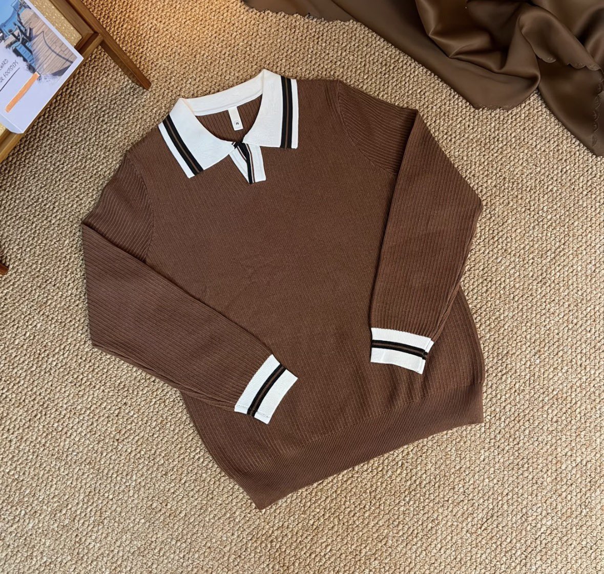 soabfits's tweet photo. 🚨LV LONGSLEEVE SHIRT

Price 🏷️ 40,000 https://t.co/98GgGy3gZD