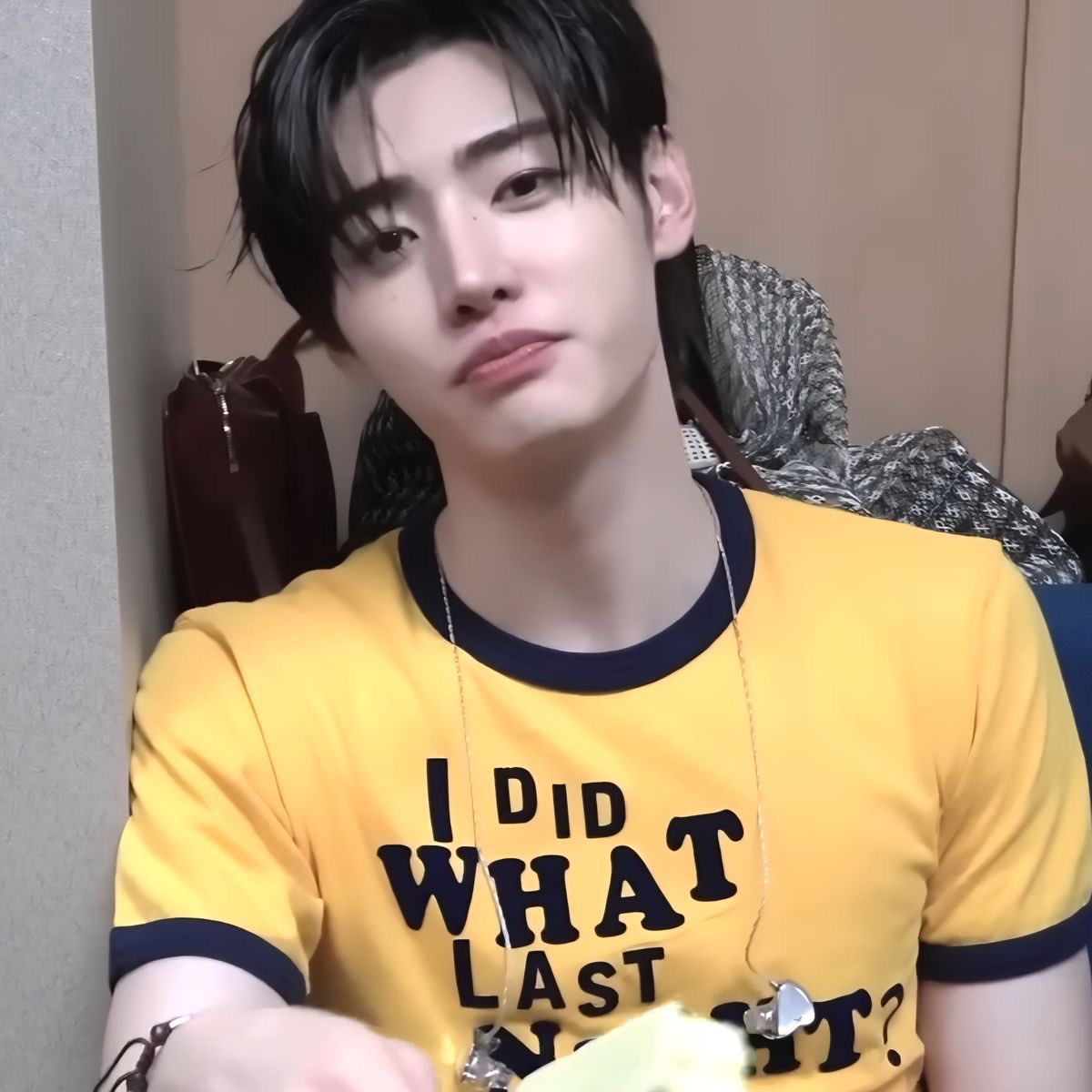 hoonhyn's tweet photo. Sunghoon yellow 💛 https://t.co/rZi3Kljg2s