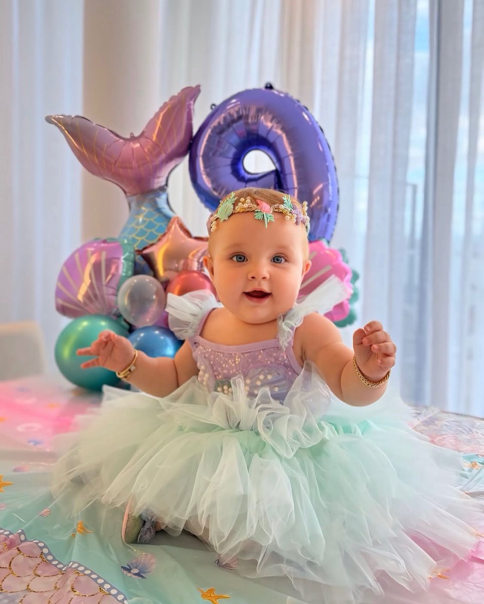 babysrussen's tweet photo. 𝐒𝐞𝐫𝐞𝐢𝐚 𝐓𝐚𝐲𝐥𝐚 𝐡𝐨𝐣𝐞 𝐟𝐚𝐳𝐞𝐧𝐝𝐨 𝟗 𝐦𝐞𝐬𝐞𝐬 𝐝𝐞 𝐦𝐮𝐢𝐭𝐨 𝐚𝐦𝐨𝐫 𝐞 𝐟𝐨𝐟𝐮𝐫𝐚.💜🩵🧜🏻‍♀️✨ https://t.co/xUGQlv7sJ4
