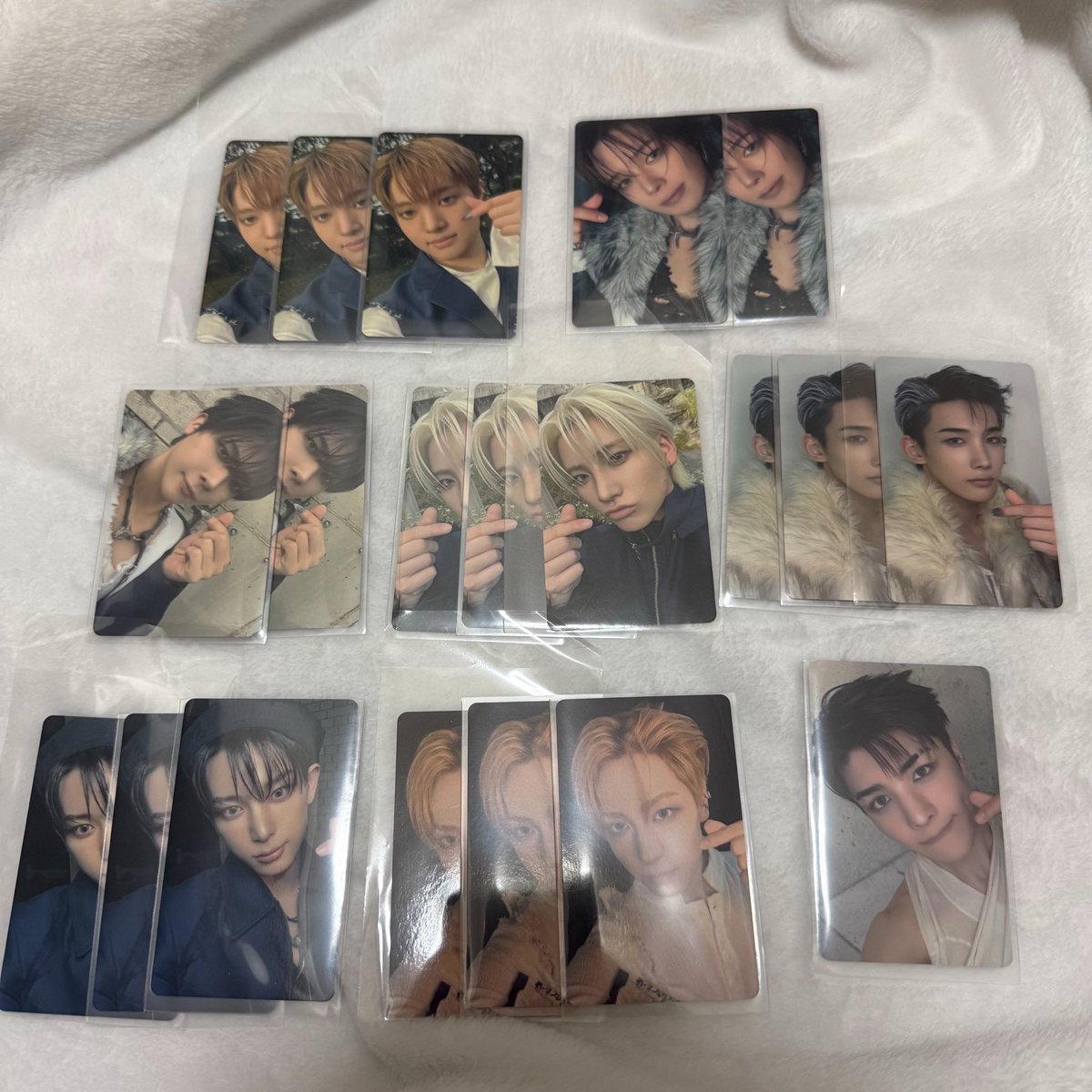 fO629_'s tweet photo. &amp;TEAM andteam Mark on You 交換

譲 EJ K NICHOLAS YUMA JO HARUA TAKI MAKI

求 全て同種 FUMA

取引垢🙅🏻‍♀️該当p以外交換不可。MTV東京1029又は1110愛知手渡し又は郵送交換希望。心当たりある方お気軽にお声掛けください( ơ ̫ ơ )

#andteam交換 #andteam_交換 https://t.co/z3m2V1wCsZ