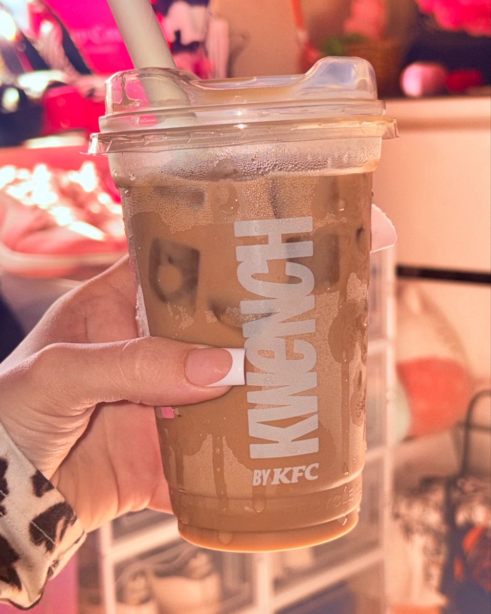 Goddessfreya037's tweet photo. Nails did! 💅🏻
Coffee paid for
It’s a wonderful day to be a goddess https://t.co/BDWuUs4LT1