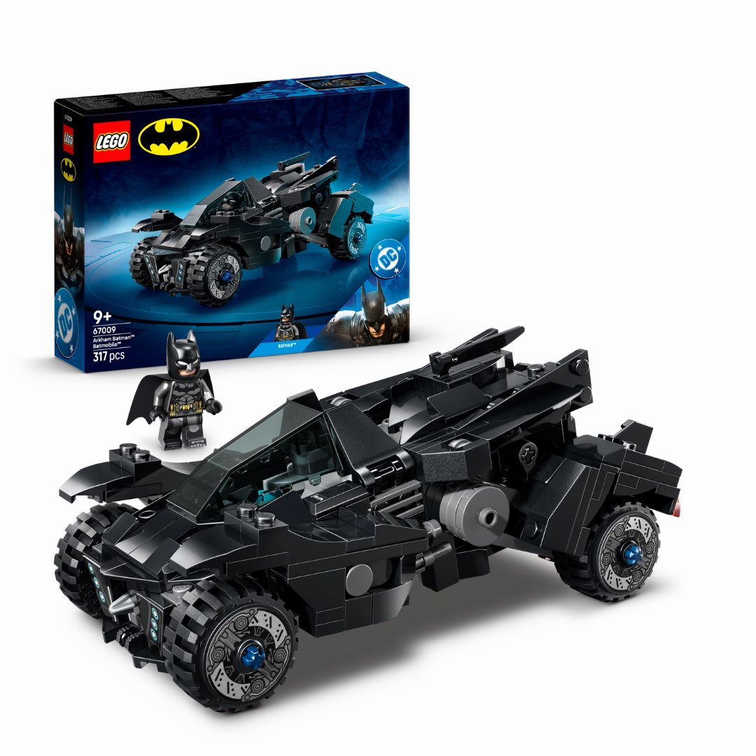 DiscussingFilm's tweet photo. First look at the first-ever LEGO set based on the Batman: Arkham games.

Will cost $29.99 https://t.co/4XceA2NzE1