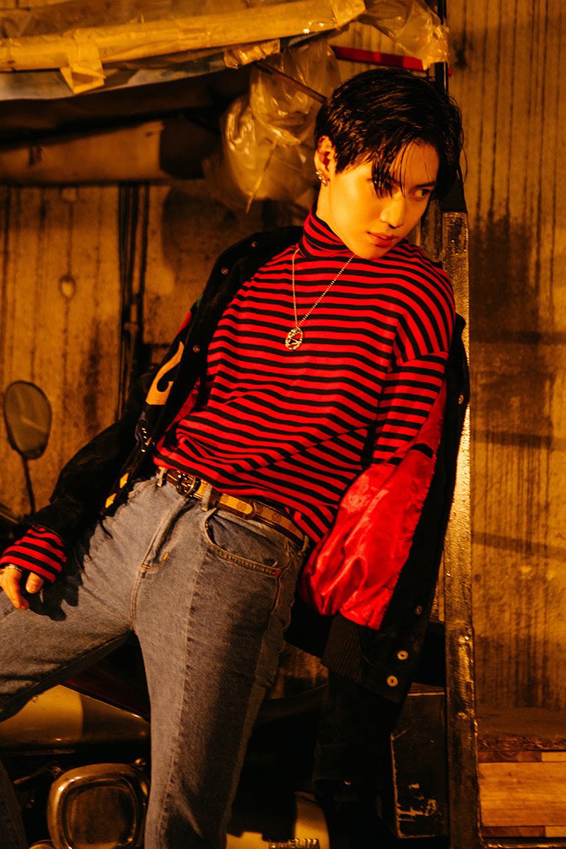 mu__yeong's tweet photo. 오랜만에 흑발탬도 보고싶다🖤 https://t.co/ZNvowo73UG