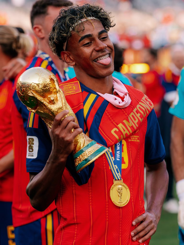 LamineYNE's tweet photo. Lamine Yamal is the face of football right now. 

Rival fans can cry about it, but deep down they know it’s true. 😂😭 https://t.co/gmS9jrBmfp