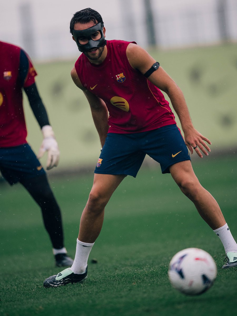 FCBarcelona_es tweet picture
