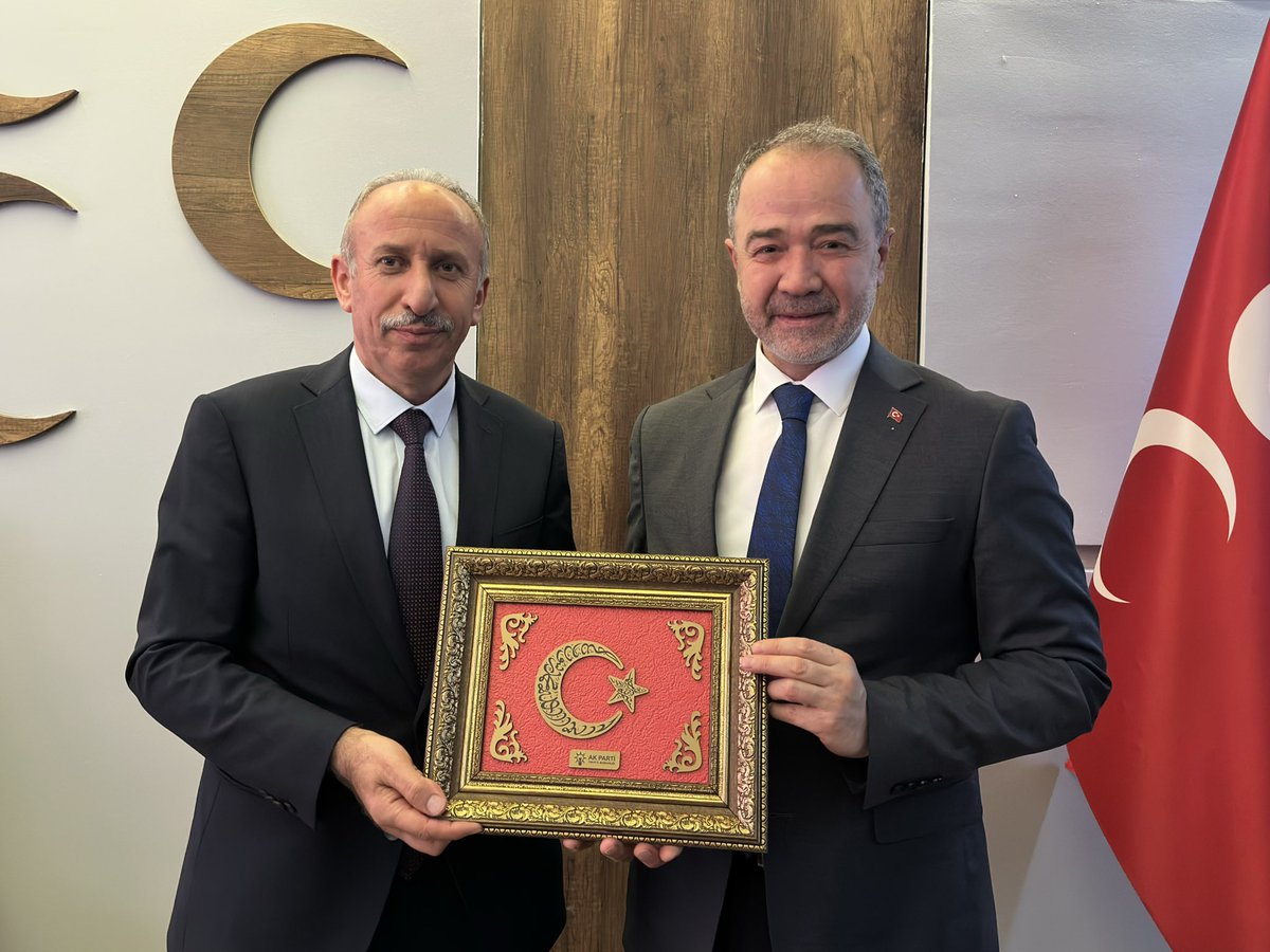 akpartitokat's tweet photo. …

Yeni görevlerinin kendileri, teşkilatları ve Tokat’ımız için hayırlı olmasını diliyor; çalışmalarında başarılar temenni ediyoruz. https://t.co/mC3dVgO5RA