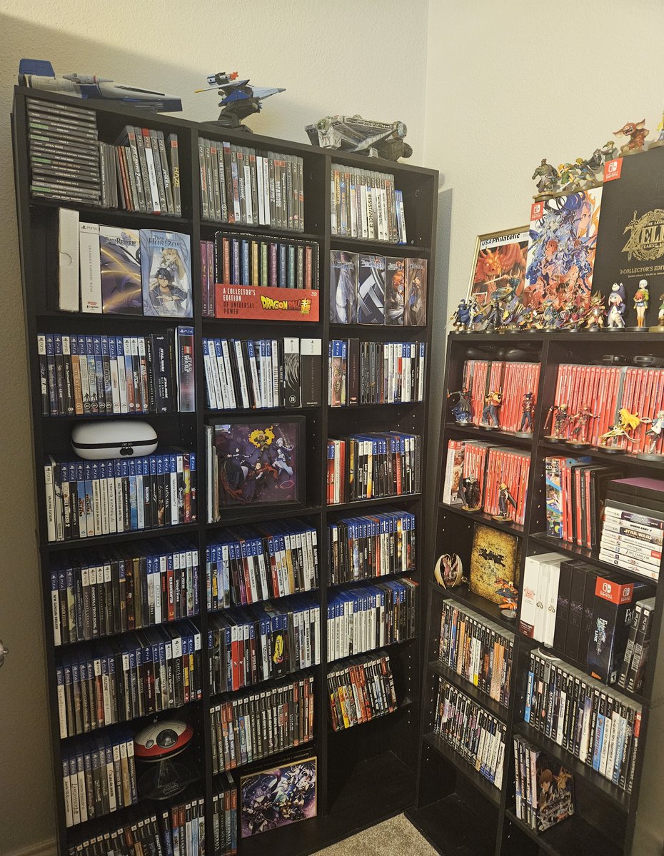 miyeontulip's tweet photo. @Igorminator666 @PlayStation And this is just my sony and nintendo collection my xbox collection is in another room. Idk why people assume all my games would be in the middle finger #NoDiscNoBuy #BoycottPlayStation https://t.co/fCIgVE7d32