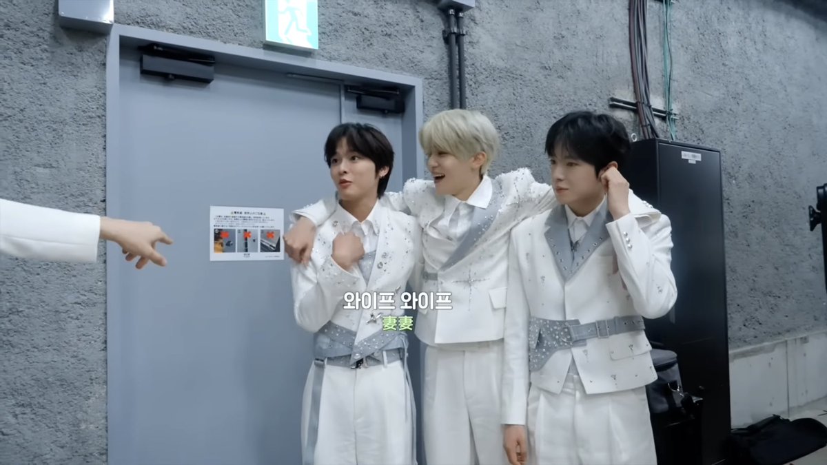 511S2_'s tweet photo. 형한테 너무너무 시집가고싶은가보다 https://t.co/lxmFsc4abT