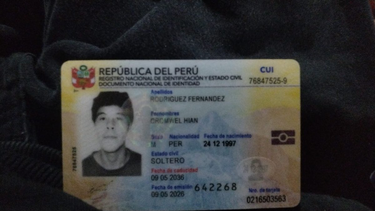 cloudtter's tweet photo. si alguien con este número  +51 935 559 467 intenta venderles entradas mandenlo a la mrd porque es un estafador 

#arirang #BTS_WORLDTOUR_ARİRANG #bts https://t.co/KOQkLUBJyA