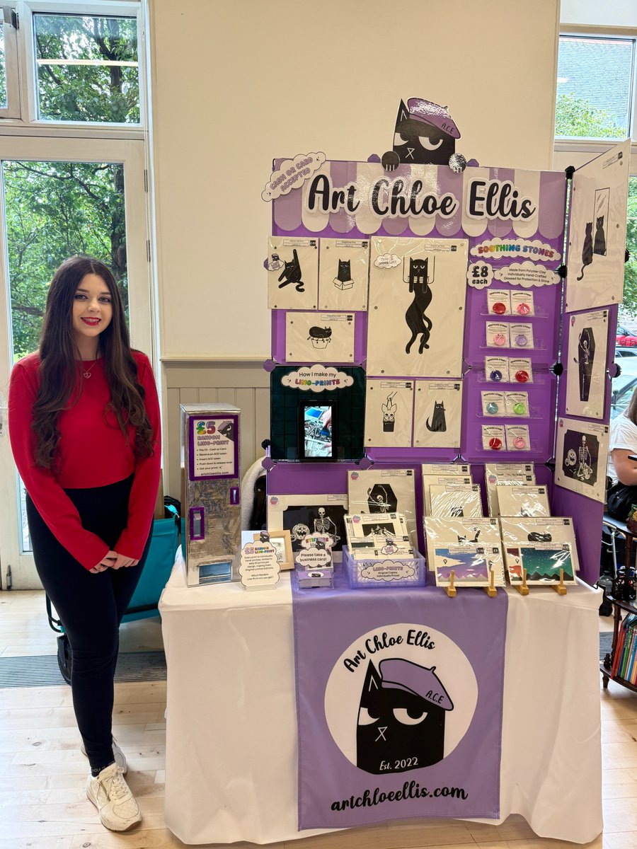 ArtChloeEllis's tweet photo. From last Wednesday at the @CrescentArts Centre Freshers Market! Thank you to those who visited and purchased from me 😁✨
#CrescentArtsCentre #BelfastMarket #LinoPrints #PolymerClay #RandomPrintMachine https://t.co/eZu2UzQFmn