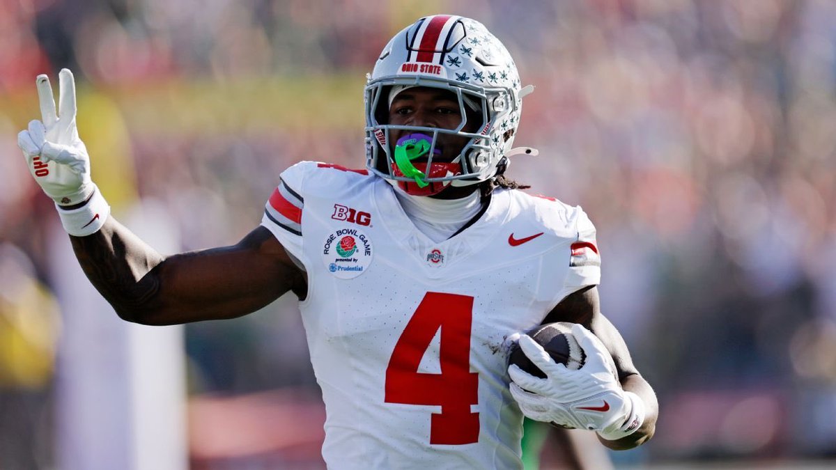 KevinHarlanEfct's tweet photo. Why do people think that drafting Jeremiah Smith means we will never draft a QB and we’ll have Malik Willis starting for the next decade?

There’s a handful of QBs between the 2027 and 2028 drafts that can end up being our franchise guy. There’s only ONE Jeremiah Smith. 1️⃣ https://t.co/k4vIYErSzb