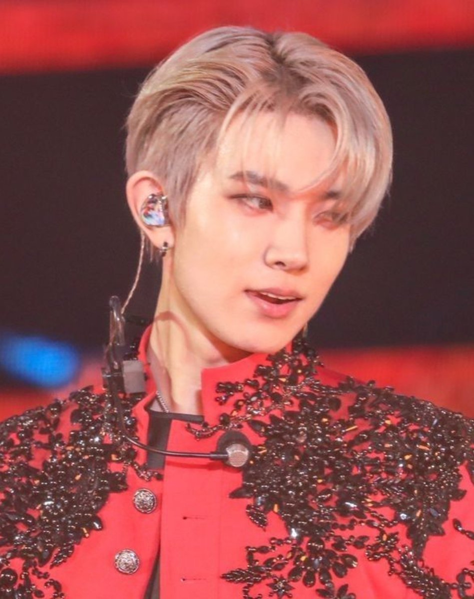 soevanly's tweet photo. Undercut silver heeseung was just insane https://t.co/Vjj6X3VoOQ