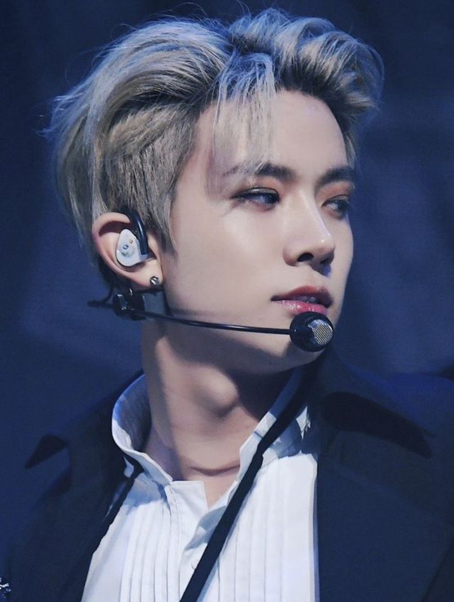 soevanly's tweet photo. Undercut silver heeseung was just insane https://t.co/Vjj6X3VoOQ