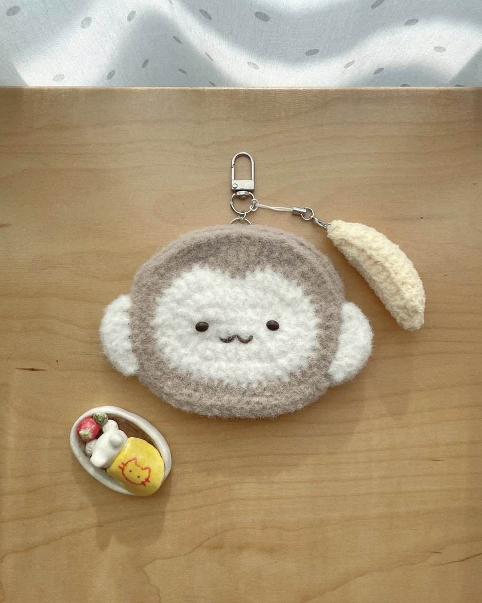 at_dandelion_'s tweet photo. #rt이벤트
가을맞이 신제품 발매 기념 소소한 이벤트 ♪
여름에 온다던 민들레공방,
가을에 초귀염둥이 숭이를 가지고 돌아왔습니다..

🐵 베이지, 커피, 민트 숭이 뜨개카드지갑

#rt + #follow 2분을 추첨해 원하시는 숭이 지갑 1종+바나나 키링을 선물해드립니다! https://t.co/L5OF1MgetI