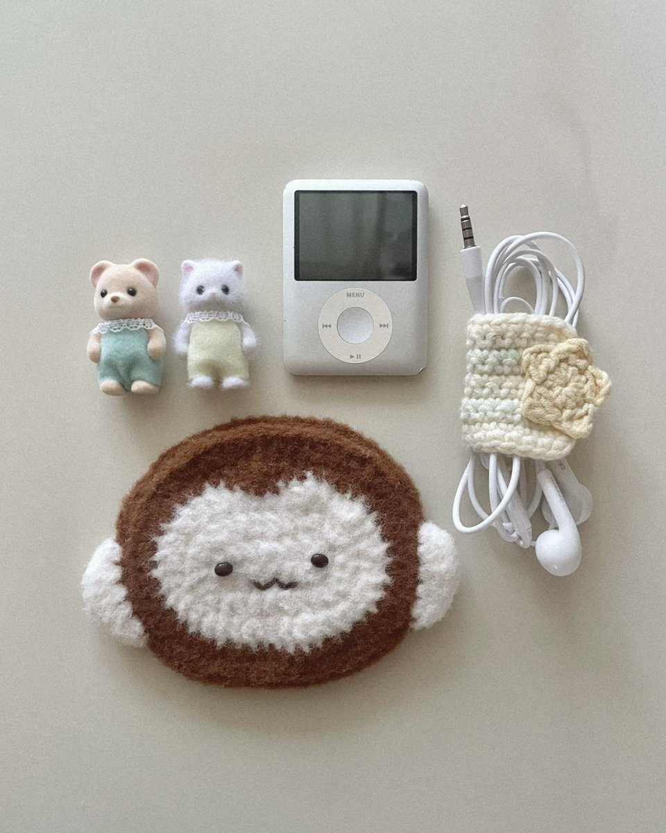 at_dandelion_'s tweet photo. #rt이벤트
가을맞이 신제품 발매 기념 소소한 이벤트 ♪
여름에 온다던 민들레공방,
가을에 초귀염둥이 숭이를 가지고 돌아왔습니다..

🐵 베이지, 커피, 민트 숭이 뜨개카드지갑

#rt + #follow 2분을 추첨해 원하시는 숭이 지갑 1종+바나나 키링을 선물해드립니다! https://t.co/L5OF1MgetI
