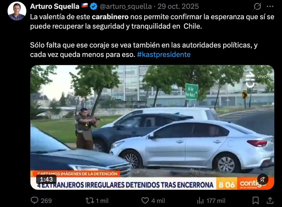 gonzalowinter's tweet photo. Ante la lamentable muerte de un carabinero, el presidente del partido de José Antonio Kast dice que no se puede politizar la muerte de un carabinero, que eso no corresponde y que a nadie podría ocurrírsele. Incluso afirma que nunca ha visto que alguien pida renuncias por la muerte de un carabinero.

Sin exagerar, la politización de la muerte de carabineros, la exigencia de renuncias tras cada fallecimiento y la instalación de la idea de que cada víctima de la delincuencia, y cada carabinero muerto en servicio, era responsabilidad directa del gobierno y del Presidente de la República fueron parte central de la estrategia opositora de José Antonio Kast durante el gobierno anterior.

Es impresionante que hoy puedan decir exactamente lo contrario sin que eso provoque siquiera un escándalo.