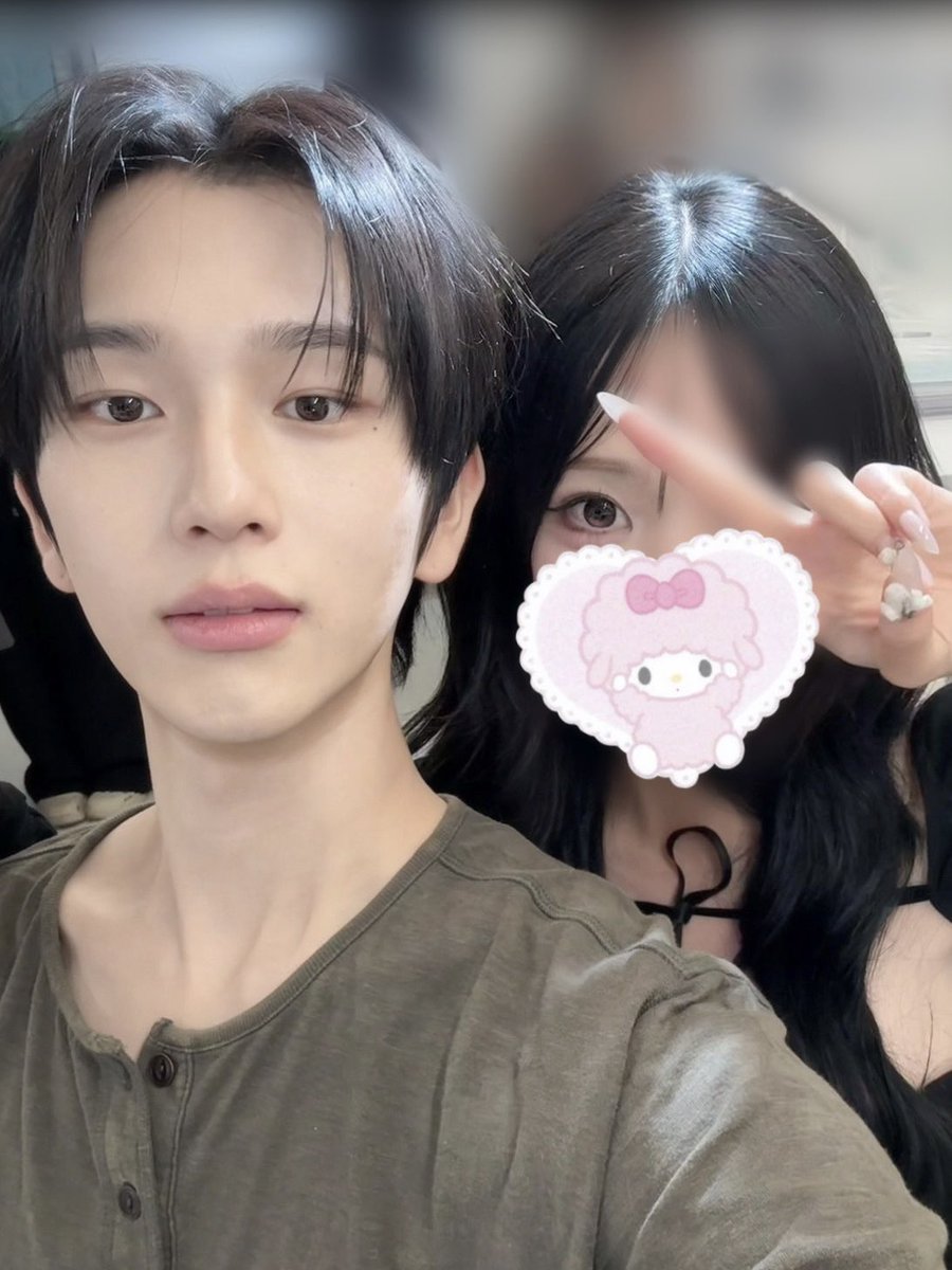 chyokawai's tweet photo. 👩🏻‍❤️‍💋‍👨🏻💕💞💓💗💖💘🌷 https://t.co/HqZlt4t2Iz