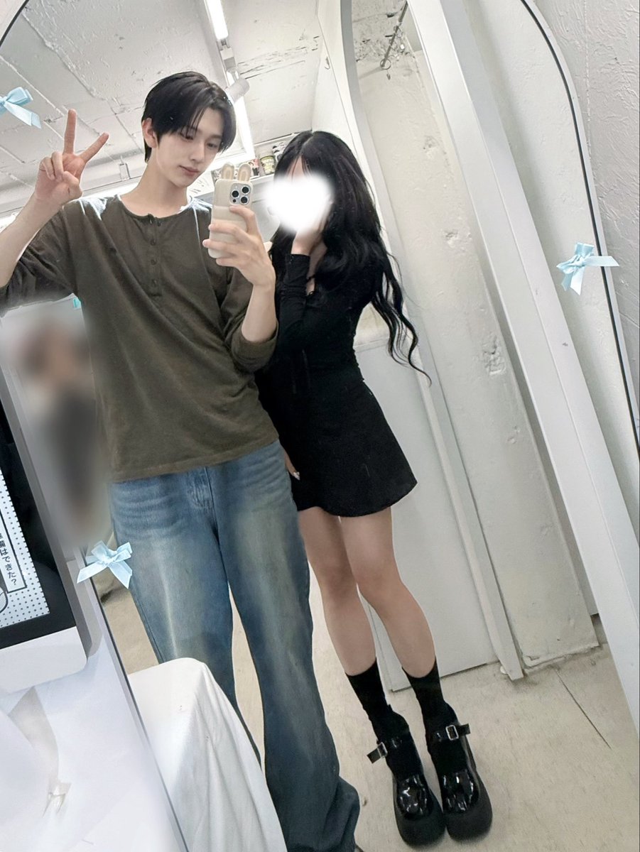 chyokawai's tweet photo. 👩🏻‍❤️‍💋‍👨🏻💕💞💓💗💖💘🌷 https://t.co/HqZlt4t2Iz