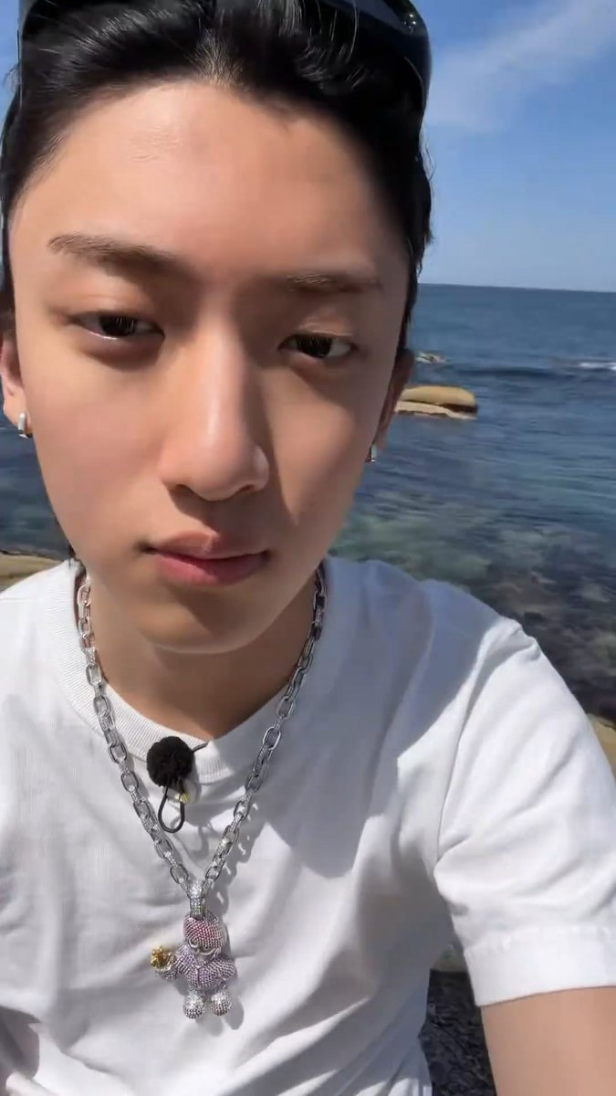 thiswoowawa's tweet photo. 애기냄새날듯 https://t.co/G5yoA5okjH