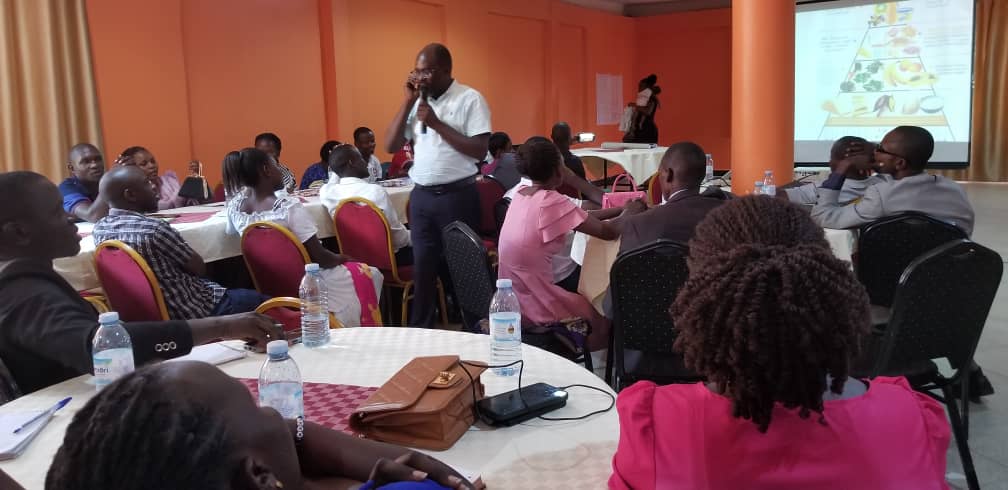 FlepUganda's tweet photo. Peer mentors and health workers are being trained with a focus on planning and coordinating the implementation of #SAYE Year 4 social and health programmes.
#SAYE #FLEP #YouthEmpowerment
#SAYE #FLEP #Year4 https://t.co/6m43lL6MTO