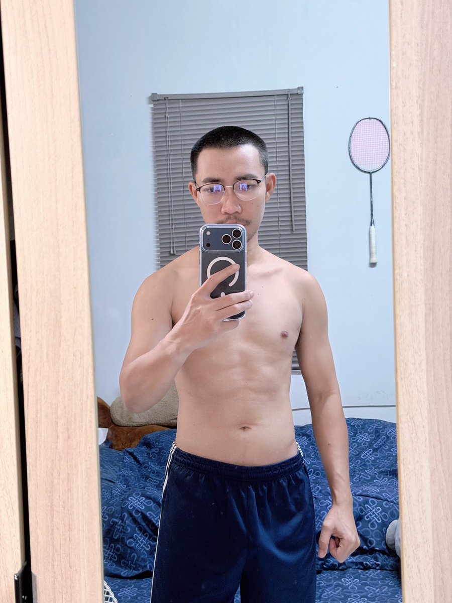 Thana_995's tweet photo. หรือว่าล้านแรกที่ได้มันไม่ใช่เงิน แต่เป็นหัว55555 https://t.co/ceV2iDGVgv