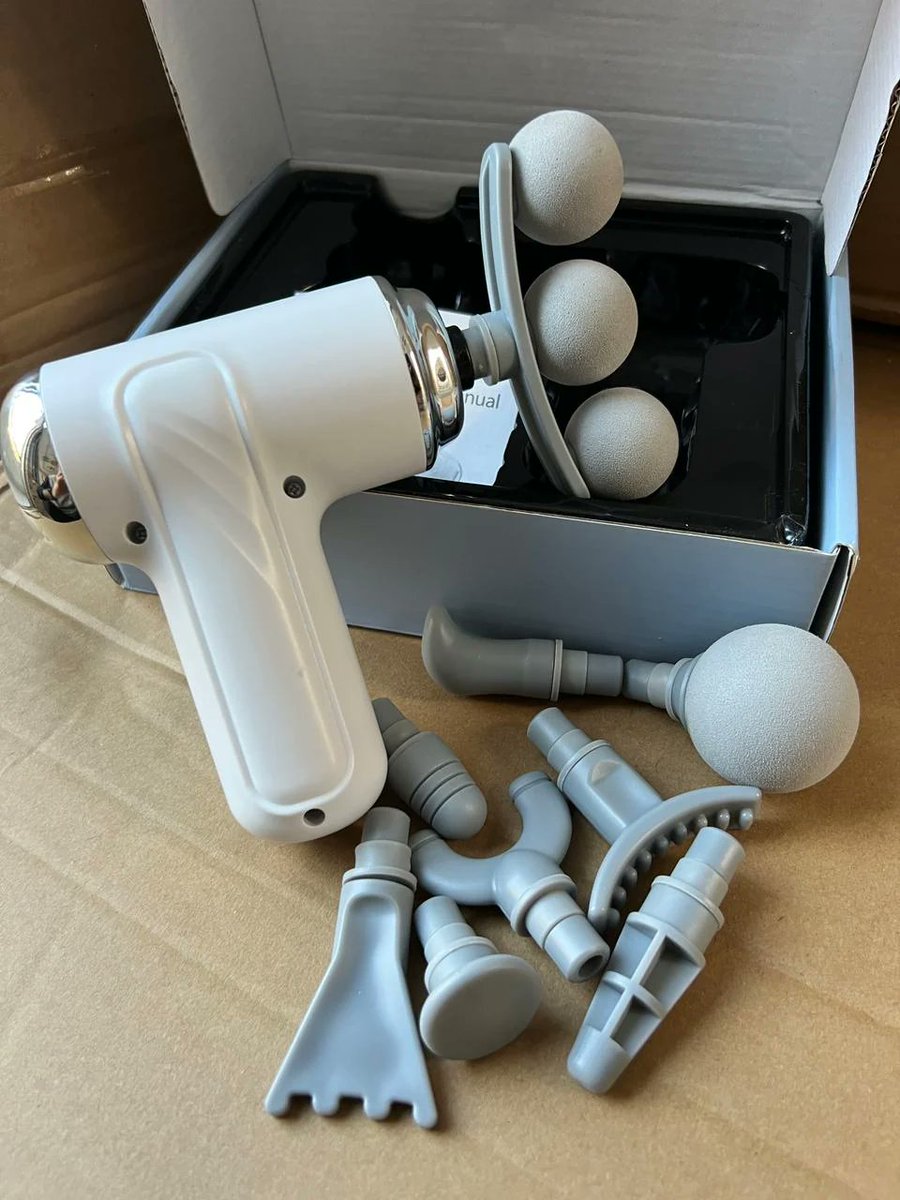 gadgetsgurupk's tweet photo. 9 in 1 Massager Gun price 3000PKR Free Delivery
Whatsapp 0305-4848172
https://t.co/2zZNcctN0n

#massager #massagerGun #musclepain #musclepainrelife https://t.co/VbOcidRK7h