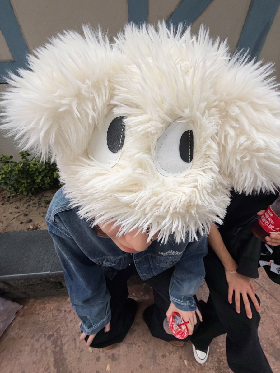 jebidoublelove's tweet photo. 261005 🐥 [ZEROBASEONE Instagram]

🎡🎠👀 https://t.co/GGO9mx0OU4
