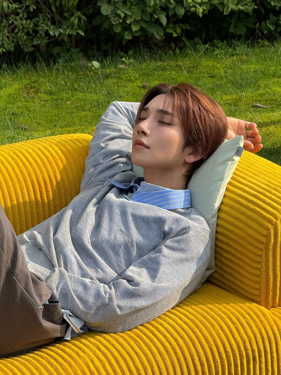 minghaocheoI_'s tweet photo. JOSHUA IG POST 🤍 #조슈아 

JxJ📸

PRETTY JOSHUA PICS FROM THE BETWEEN TWELVES SHOOT OMGGGGG https://t.co/c1b87a8Ac6