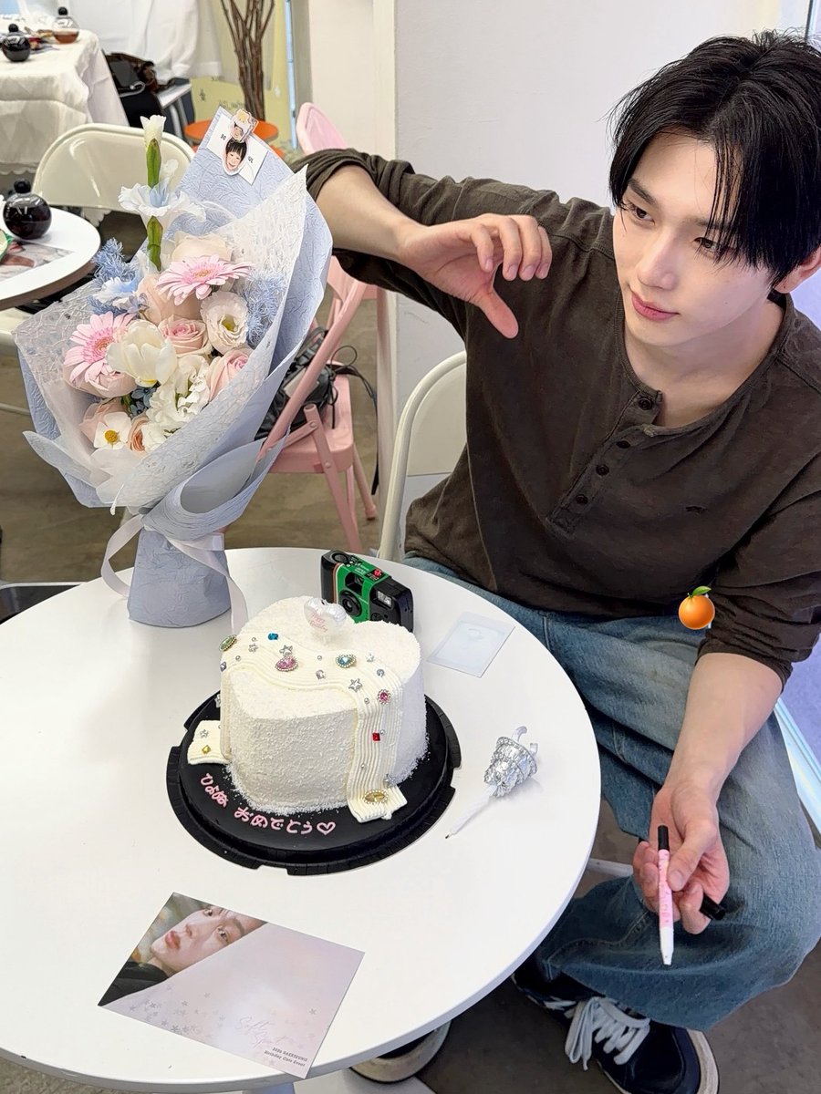 citruspop_popo's tweet photo. ˚✧  ᴀs ʏᴏᴜ ᴡɪsʜ  ✧˚

#SoftSpot_For_BAEKSEUNG 
#EPEX #이펙스 
#BAEKSEUNG #백승 #백전백승 https://t.co/gzPB92mL5K