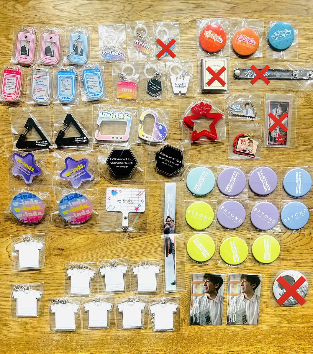 MWM14470749's tweet photo. 【交換・買取】※更新しました
w-inds. ガチャ
リリックキーホルダー　ピンバッジ

譲）画像1.2枚目
求）画像3.4枚目、定価

異種交換大歓迎です✨
(※絵馬は絵馬同士の交換のみ)
FCLT羽田横浜仙台で交換希望です。
郵送希望の方はご相談下さい。

#w_inds25th_GOLDENSINGLES
#FCLT2026AnotherGolden https://t.co/oPBAvIAmya