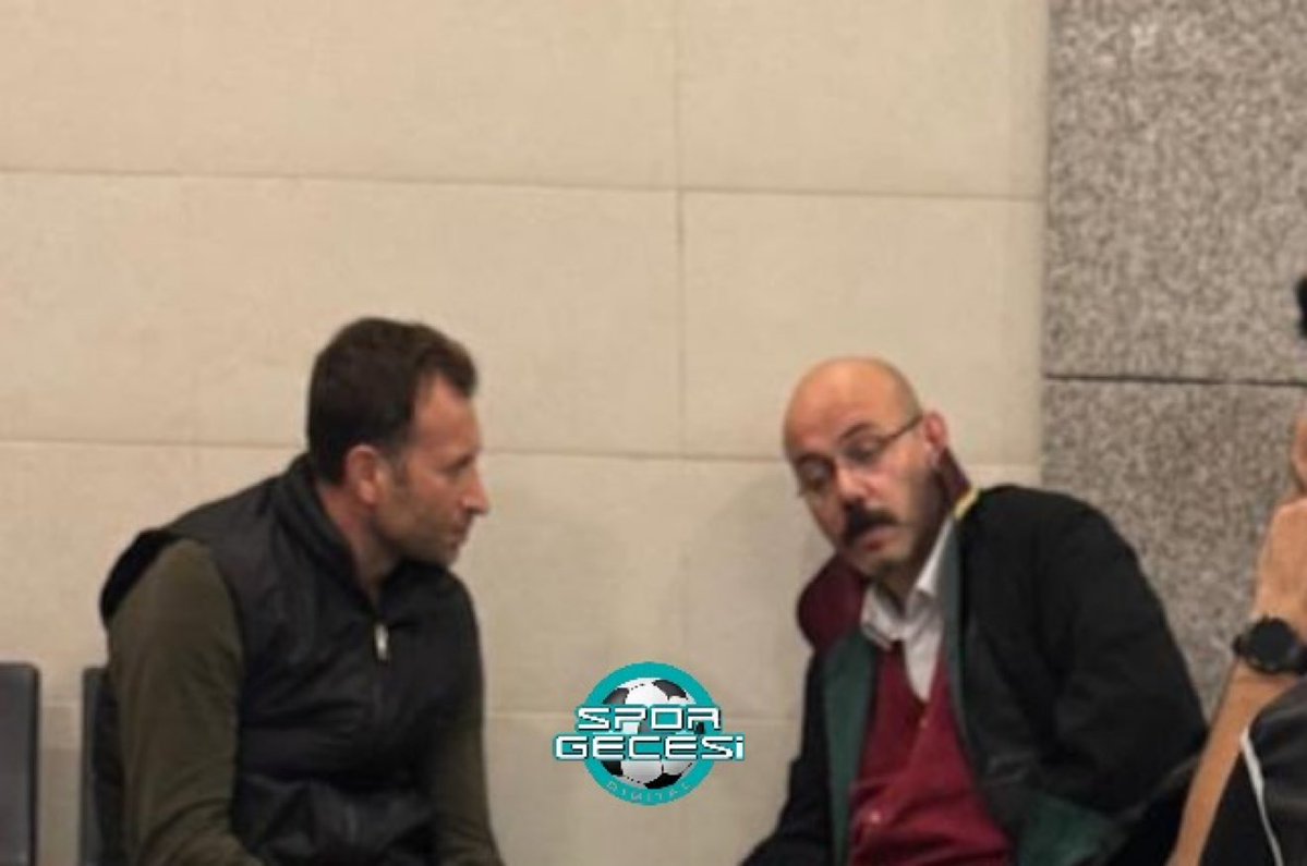 PesindeyizApp's tweet photo. Yasin Kol, ifade vermek için avukatı ile birlikte mahkeme başkanını bekliyor. (Gökhan Dinç) https://t.co/GeudpCKg5I