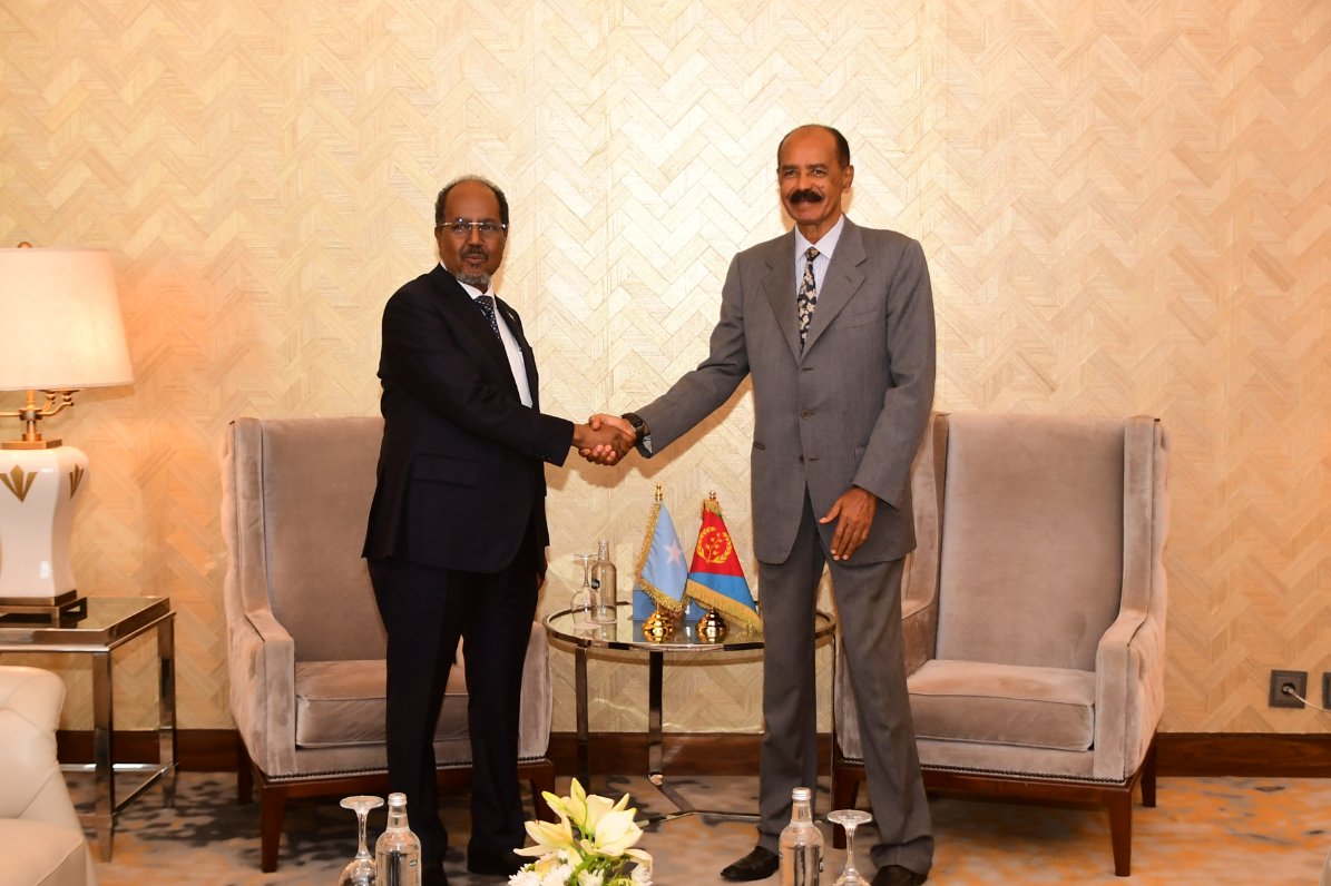 hawelti's tweet photo. President Isaias Afwerki met, in the mid-morning hours today in Alamien, with H.E. Hassan Sheikh Mohamud, the President of the Federal Republic of Somalia, for extensive talks on bilateral and other matters of vital importance to both countries.  

The two Heads of State underlined the imperative of consolidating a conducive political climate that rejects external agendas of interreference so as to safeguard and guarantee the territorial integrity, stability, and peace of Somalia and the unity of its people.  

President Isaias further remarked that Federal governance architectures in Somalia and other countries in our region have often failed to meet the peoples' hopes and aspirations for unity and cohesion.  Political frameworks that polarize socio-economic, religious and ethnic differences to foment perennial crises and that encourage foreign interventions ought to be supplanted by citizenship-based governance architectures.  

President Hassan Sheikh Mohamud, for his part, conveyed his gratitude to President Isaias Afwerki and the Eritrean people for their firm stance and support to the Government and people of Somalia.
