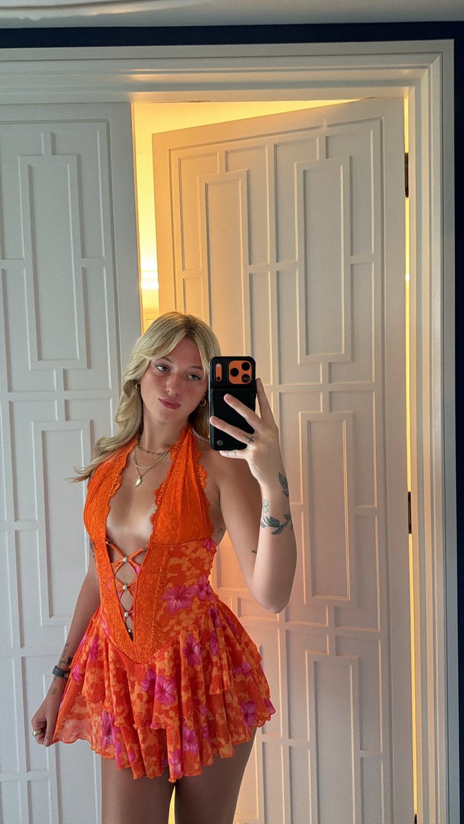 blondebabyy111's tweet photo. Say hi and I’ll send you a pic of my (•)(•) https://t.co/ychlvBWmIw