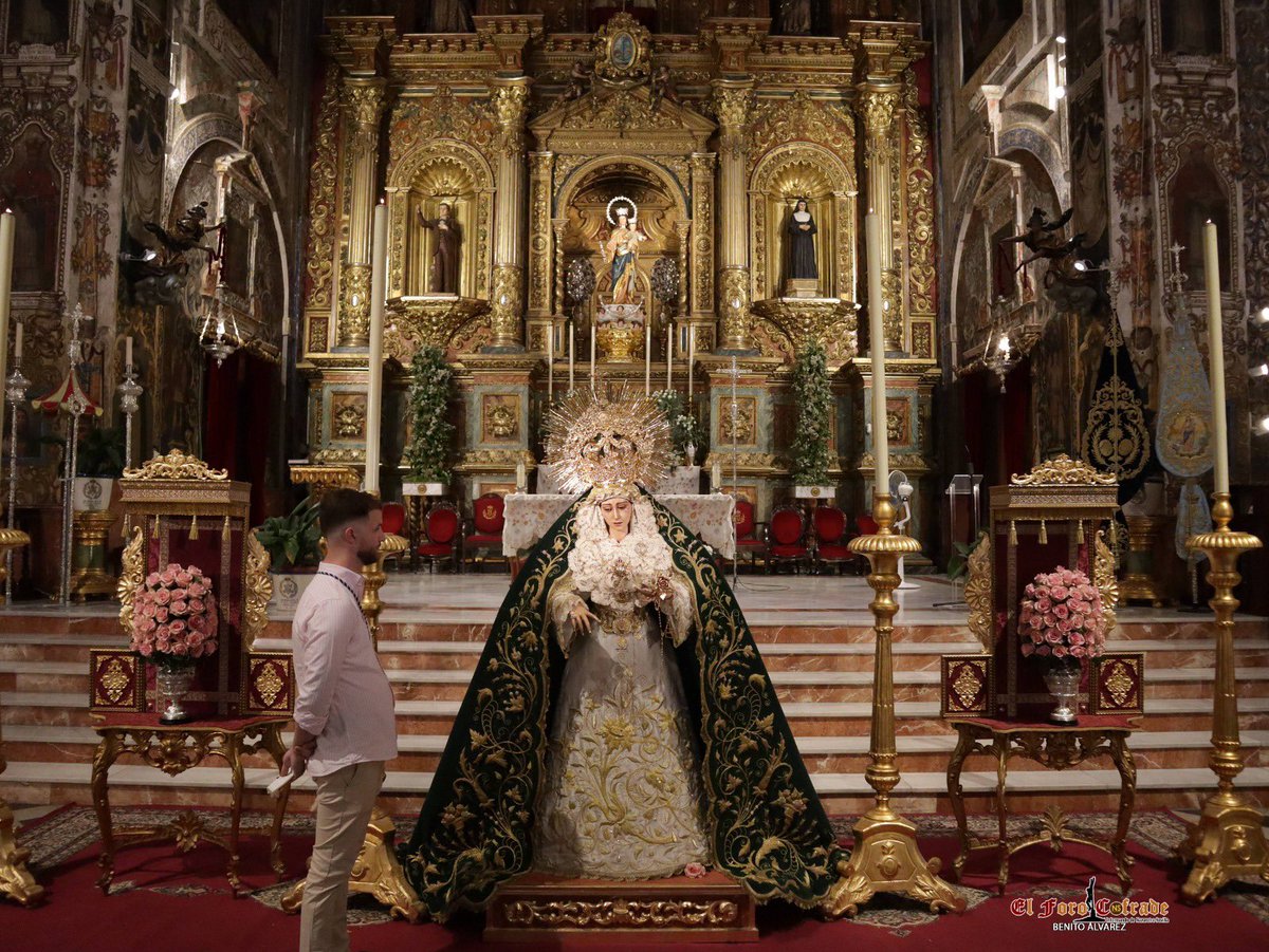 ElForoCofrade's tweet photo. BESAMANOS | A la Virgen de los Dolores

▪️ @HermandadSJO 
📸 @Benitomaa1 https://t.co/X4ufuYDdAo