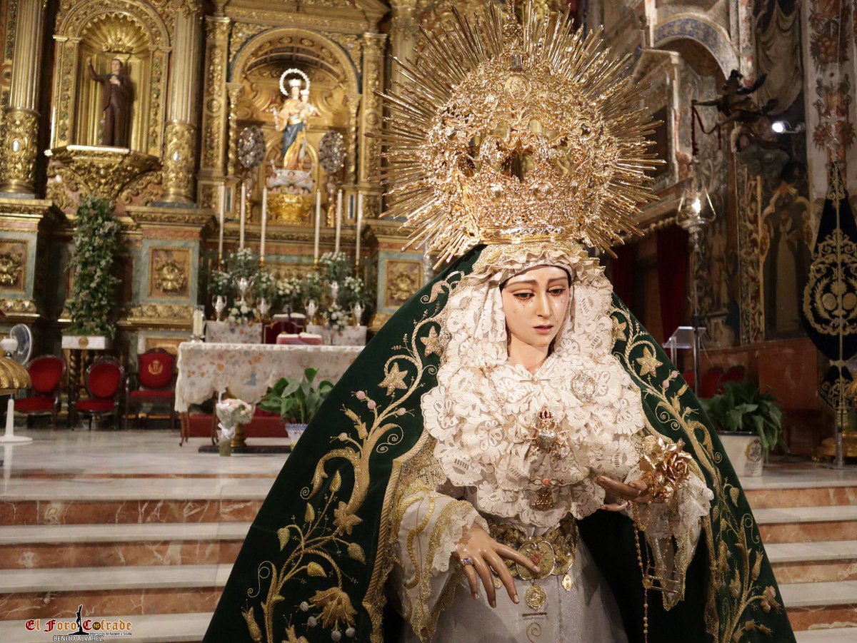 ElForoCofrade's tweet photo. BESAMANOS | A la Virgen de los Dolores

▪️ @HermandadSJO 
📸 @Benitomaa1 https://t.co/y3AVAmNZat