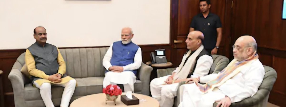 ABRAPOLU's tweet photo. Modi cannot afford rampant wildfire in hands of warriors led by @RahulGandhi 
Like @HardeepSPuri @RavneetBittu eased out smoothly with denials,
#GyaneshKumar from @ECISVEEP could eclipse soon!
Country wide Jantarmantar will engulf as hours &amp;days pass by!
#VoteTheRight Spreading https://t.co/iypA5ad9Rl